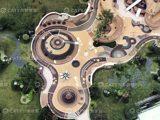 Granulados de EPDM elásticos e duráveis e ecológicos como camada de base para trilhas de fitness e playgrounds infantis